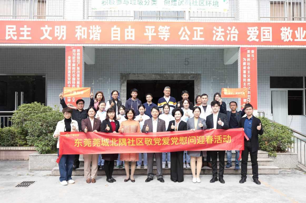 怎样看待高晓松的理想主义？